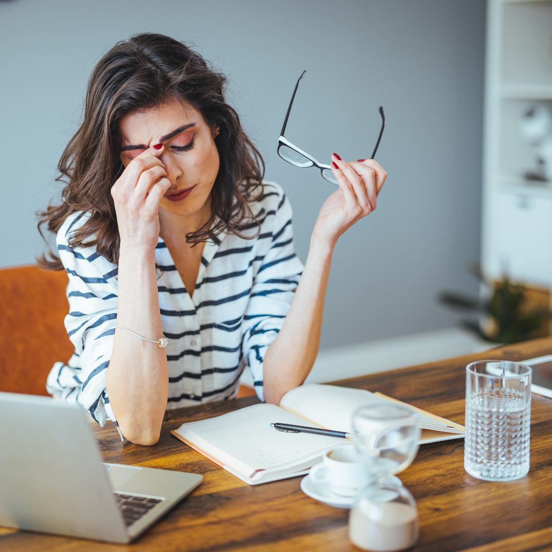 Actor overwhelmed while organizing the business side of her career